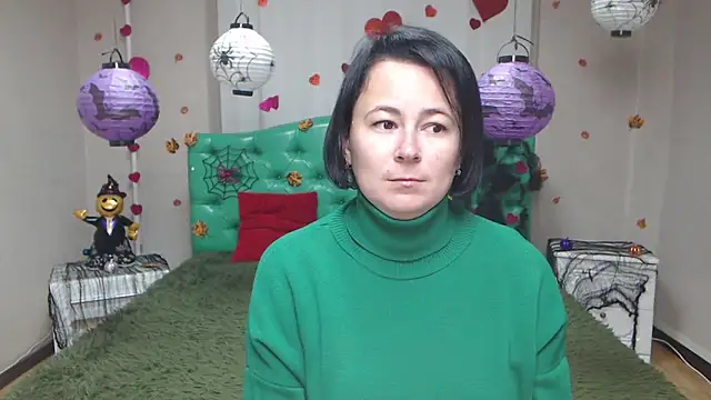 Snapshot of MarieSho chatting on 10/22/25, 06:02 MarieSho online show from 10/22/25, 06:02