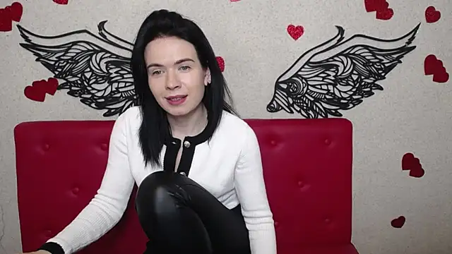 Snapshot of JasmineKouch chatting on 03/05/25, 09:15 JasmineKouch online show from 03/05/25, 09:15