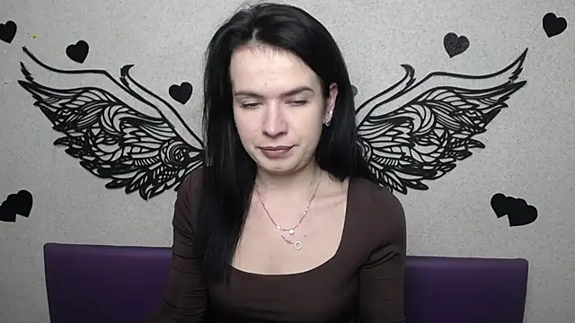 Snapshot of JasmineKouch chatting on 11/18/25, 07:57 JasmineKouch online show from 11/18/25, 07:57