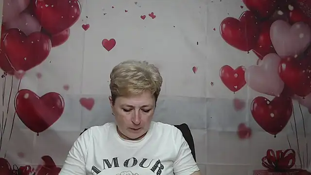 EmiliaGree online show from 05/16/26, 05:12