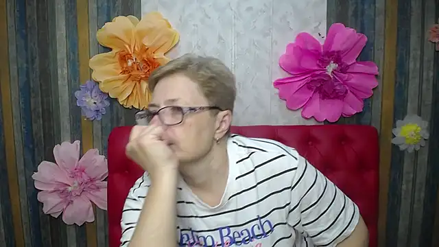 EmiliaGree online show from 05/28/26, 05:10