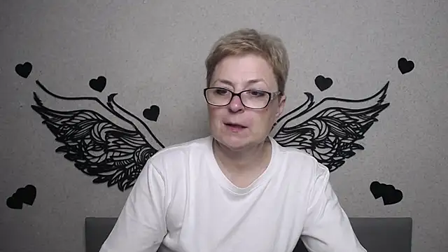 EmiliaGree online show from 05/31/26, 05:20