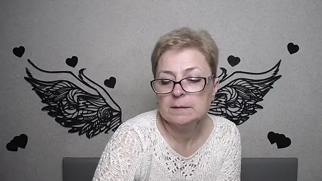 EmiliaGree online show from 05/31/26, 06:09