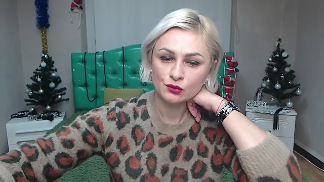 OliviaHorst online show from 12/18/24, 06:53