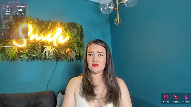 celestelewis online show from 12/13/25, 07:53