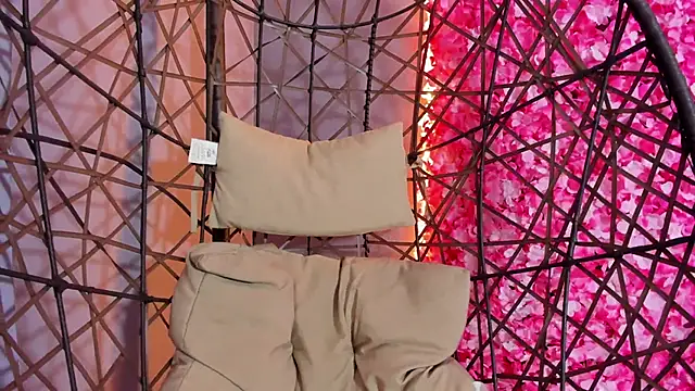 Snapshot of Sofia__rivera chatting on 01/26/25, 05:02 Sofia rivera online show from 01/26/25, 05:02