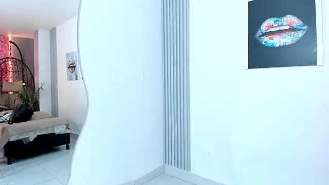 Snapshot of Sofia__rivera chatting on 02/12/25, 08:18 Sofia rivera online show from 02/12/25, 08:18