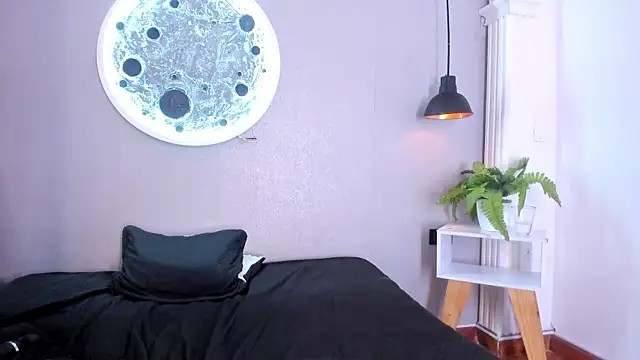 Snapshot of Sofia__rivera chatting on 02/20/25, 04:57 Sofia rivera online show from 02/20/25, 04:57