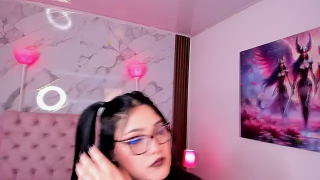 Camiila Osorio online show from 03/18/26, 08:01