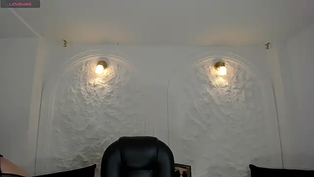 ValeriaVelvet online show from 04/16/26, 12:06