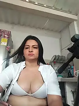 Linda Lars online show from 02/04/25, 02:53