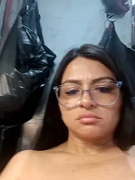 Linda Lars online show from 10/22/25, 03:01