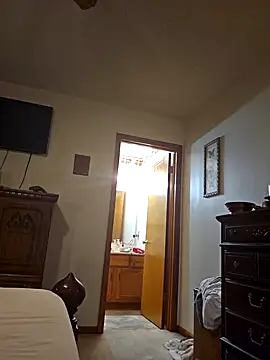 coolbrease10 online show from 12/05/24, 09:39