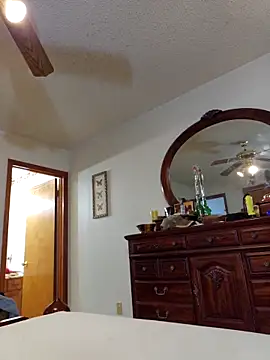 coolbrease10 online show from 02/23/25, 10:53