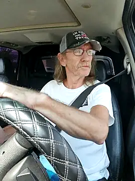 coolbrease10 online show from 09/19/25, 06:08