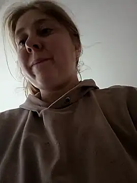 AnastasiaSky19 online show from 11/18/25, 08:52