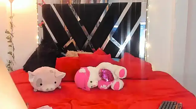 Charllote23 online show from 01/27/25, 11:43