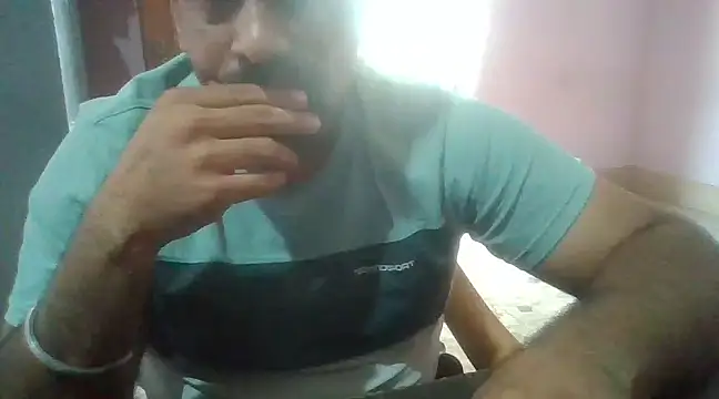 boyplay1000 online show from 02/24/25, 08:38