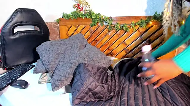 Scarlett diaz17 online show from 12/28/24, 01:50