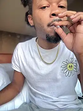 Snapshot of MobyDxck chatting on 01/03/25, 02:08 MobyDxck online show from 01/03/25, 02:08