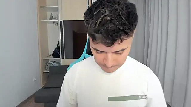 MatMalonne online show from 11/20/25, 01:44