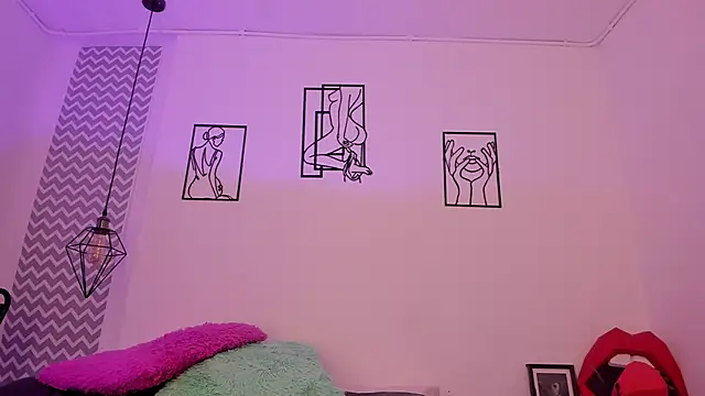 cloehonney online show from 09/12/25, 02:17