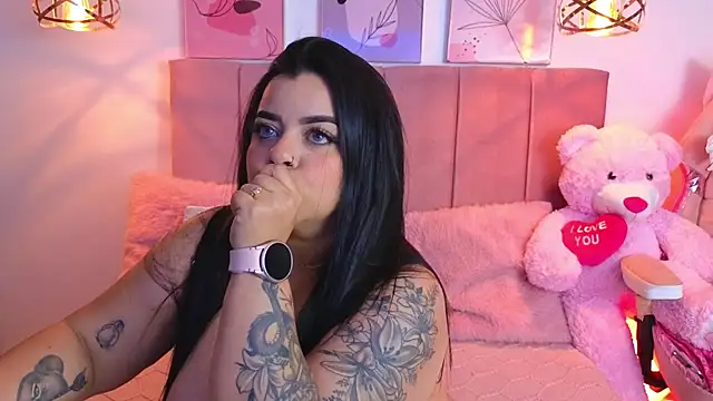 MiahJoness online show from 03/19/25, 07:18