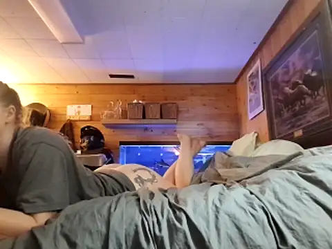 Ryan and Aurora online show from 02/12/26, 11:33