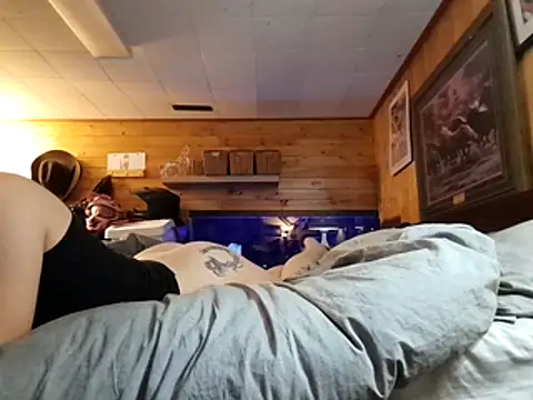 Ryan and Aurora online show from 03/04/26, 11:22