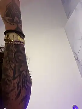 Snapshot of kiim_taaylor chatting on 11/21/25, 07:45 kiim taaylor online show from 11/21/25, 07:45