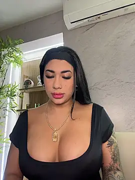 Snapshot of kiim_taaylor chatting on 11/23/25, 12:32 kiim taaylor online show from 11/23/25, 12:32