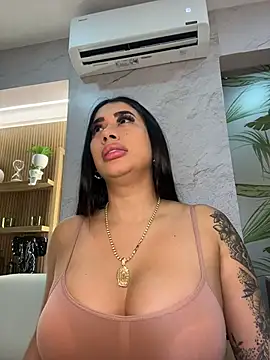 Snapshot of kiim_taaylor chatting on 11/26/25, 07:15 kiim taaylor online show from 11/26/25, 07:15