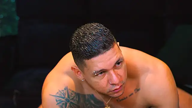 MassimoWalton2 online show from 12/05/24, 03:15