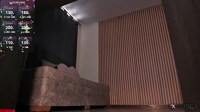 Snapshot of Sali_g chatting on 01/08/25, 08:39 Sali g online show from 01/08/25, 08:39