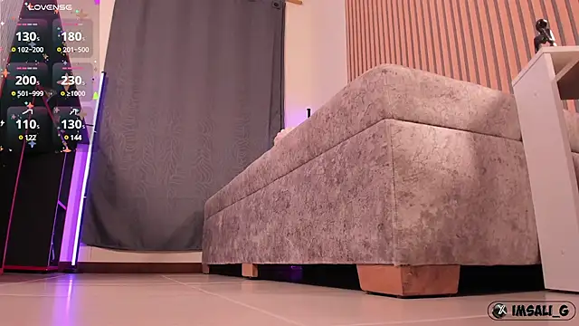 Snapshot of Sali_g chatting on 01/19/25, 11:10 Sali g online show from 01/19/25, 11:10