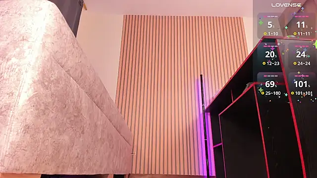 Snapshot of Sali_g chatting on 02/12/25, 01:30 Sali g online show from 02/12/25, 01:30