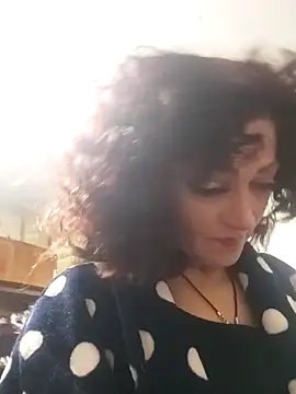 SweetLeila40 online show from 02/06/26, 10:02