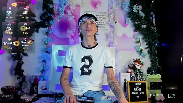 Snapshot of juniior_2311_ chatting on 01/16/25, 10:02 juniior 2311 online show from 01/16/25, 10:02