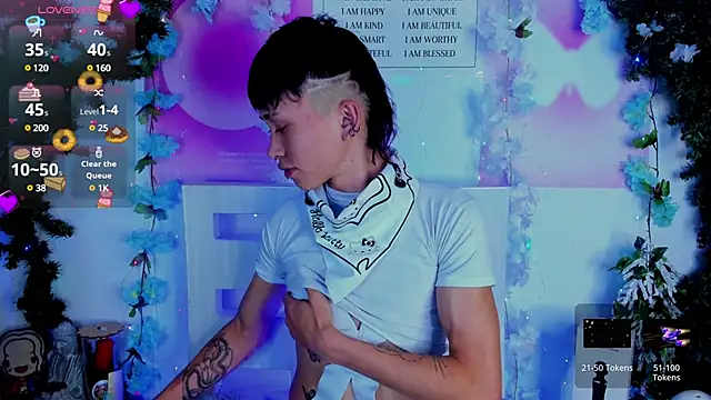 Snapshot of juniior_2311_ chatting on 01/25/25, 09:46 juniior 2311 online show from 01/25/25, 09:46