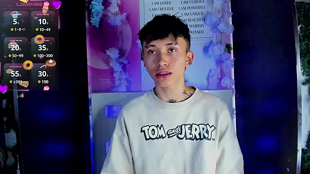 Snapshot of juniior_2311_ chatting on 02/10/25, 07:38 juniior 2311 online show from 02/10/25, 07:38