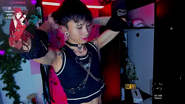 Snapshot of juniior_2311_ chatting on 03/05/25, 12:27 juniior 2311 online show from 03/05/25, 12:27