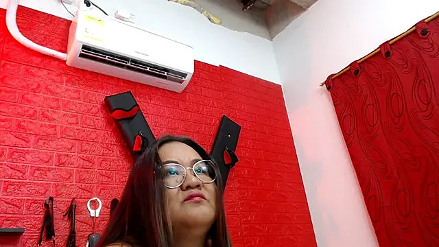 evaleribigtits18 online show from 02/03/25, 02:47