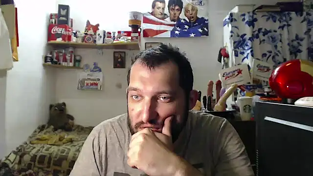 Snapshot of BISEXGOOD777 chatting on 06/24/26, 07:46 BISEXGOOD777 online show from 06/24/26, 07:46