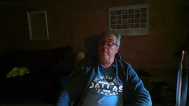 Snapshot of lelohop chatting on 06/12/26, 06:23 lelohop online show from 06/12/26, 06:23