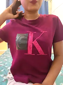 yhona darling online show from 04/07/26, 09:48