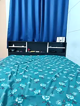 yhona darling online show from 04/10/26, 08:30