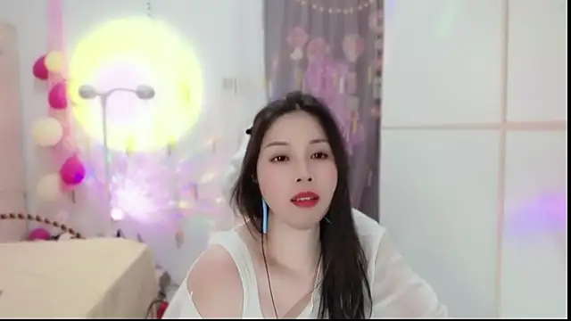 HK angelchloe online show from 02/28/25, 11:14