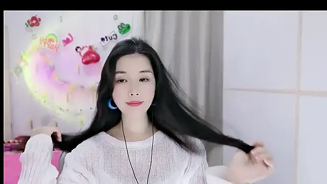 HK angelchloe online show from 11/17/25, 01:22