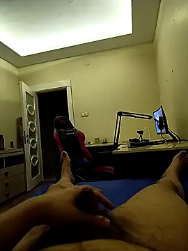 31cektirenbatuu online show from 11/08/25, 10:41