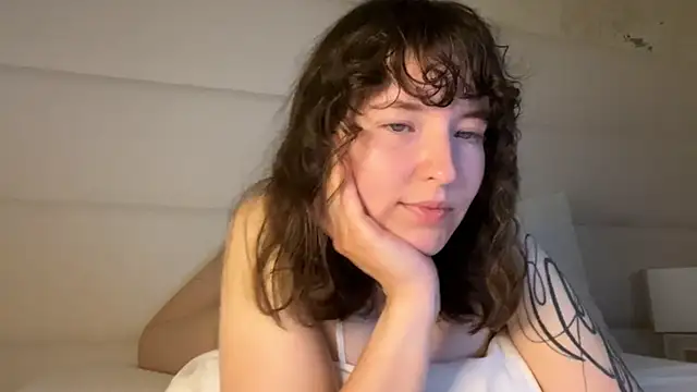 MoonAngelic online show from 07/14/26, 02:27